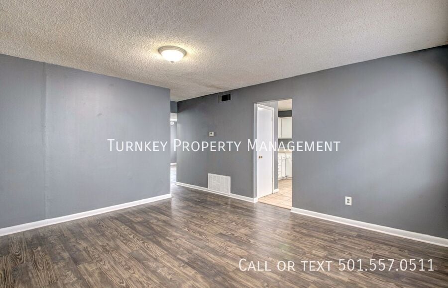 Primary Photo - 7305 Kentucky Ave