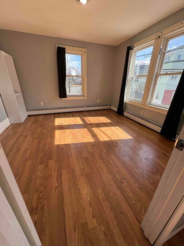 102 South St Unit 201, Biddeford, ME 04005 Room for Rent in Biddeford