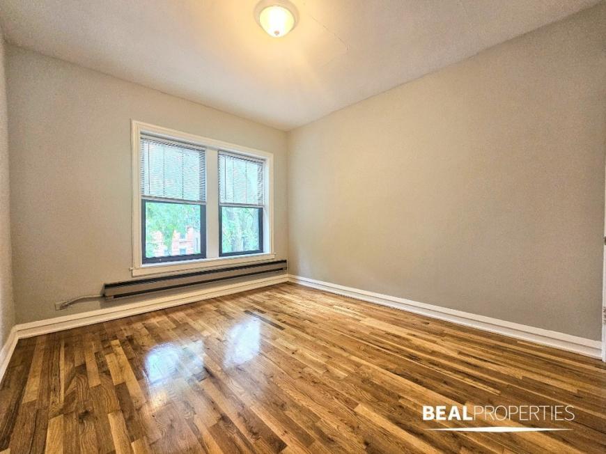 Primary Photo - 1 bedroom in CHICAGO IL 60657