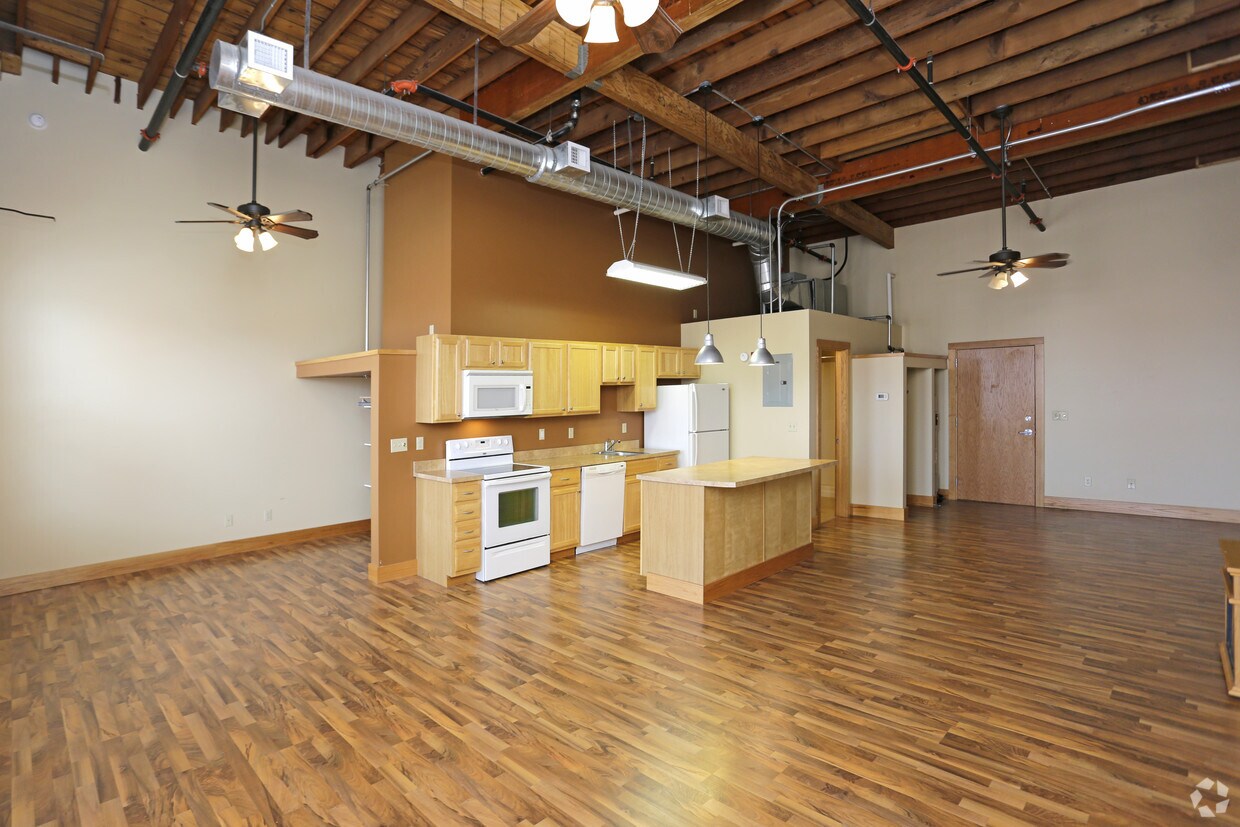 Kassenborg Apartments Moorhead Mn Studio 1ba 775 Sf Kassenborg