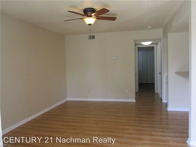 Foto del edificio - 2 br, 1 bath House - 3752 A Towne Point Road