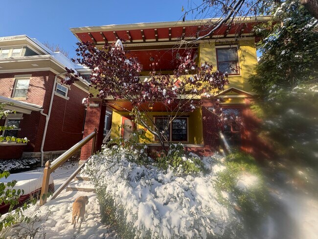 Building Photo - 3904 Charlotte St