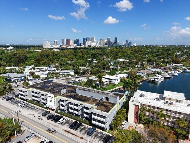 Foto del edificio - 1440 SE 15th St