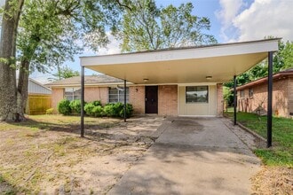 Building Photo - 6126 Antha St