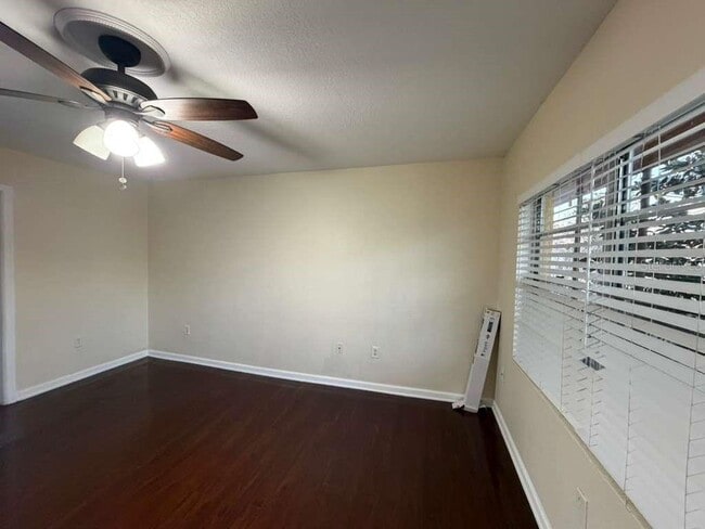 Building Photo - 764 Ridenhour Cir