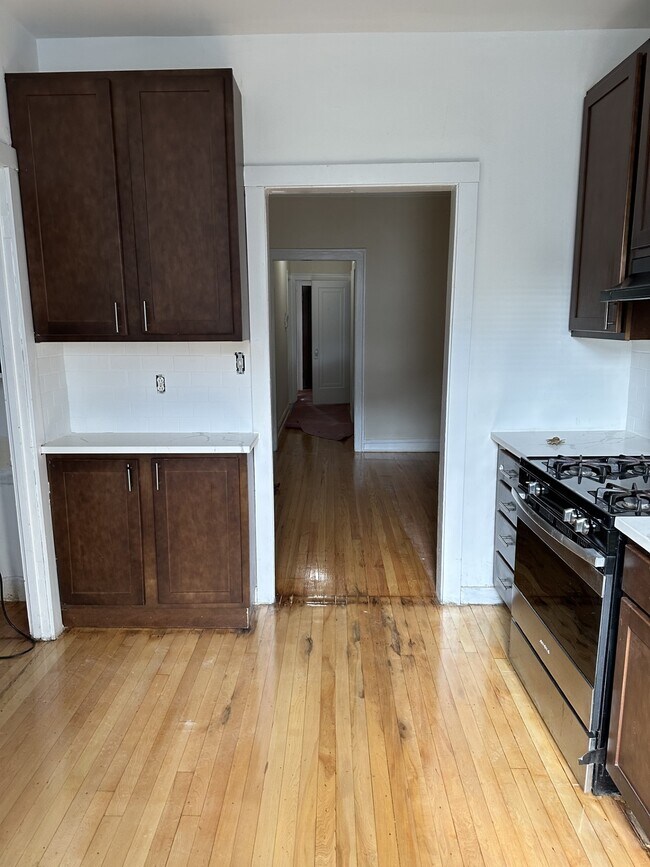 Foto del edificio - 5964 N Paulina St