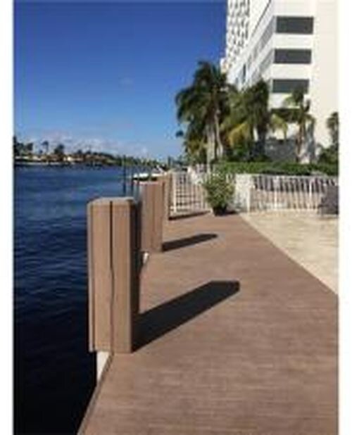 Foto del edificio - 3301 NE 32nd St