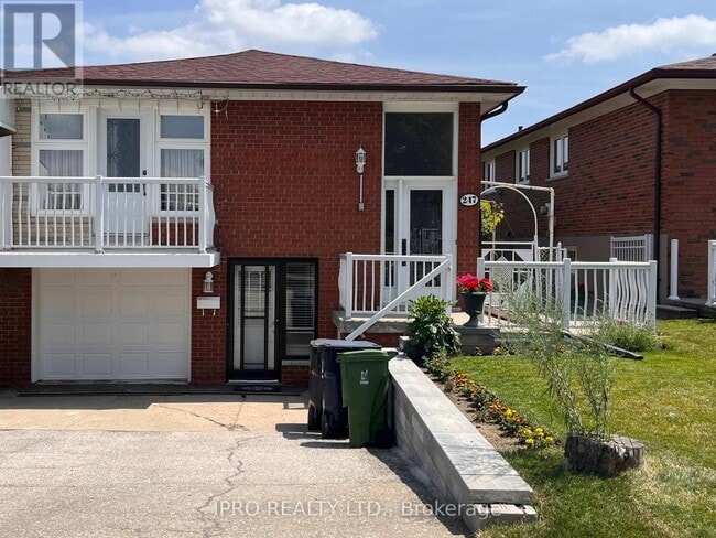 Building Photo - 247 HULLMER Dr