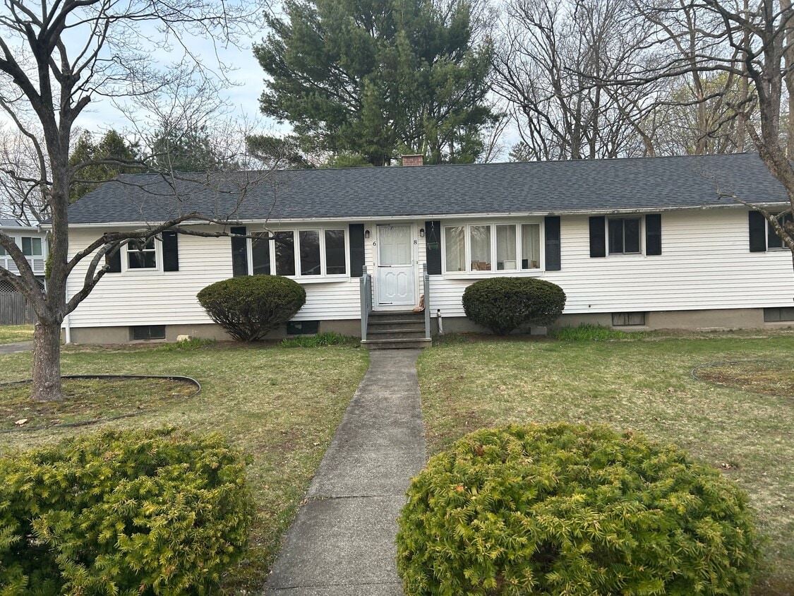 Photo - 6 Eliot Rd (Bedford, MA)