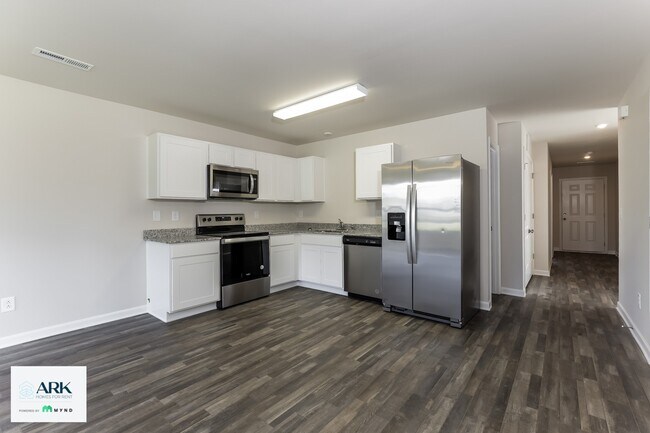 Foto del edificio - 1213 Fescue Rd