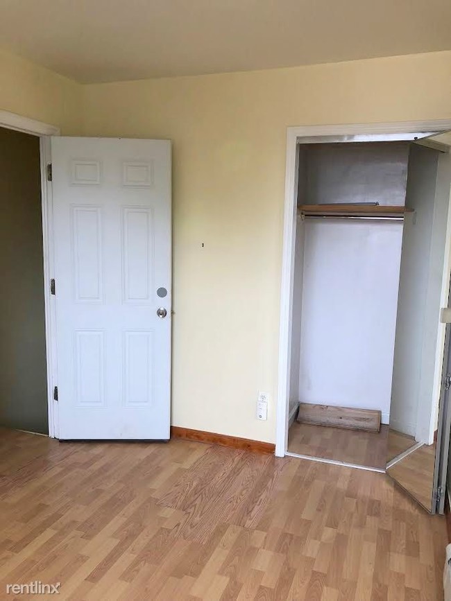 Building Photo - 3 br, 2 bath  - 2502 23rd Ave