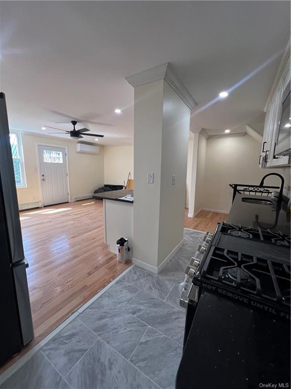 Foto del edificio - 431 Brook Ave