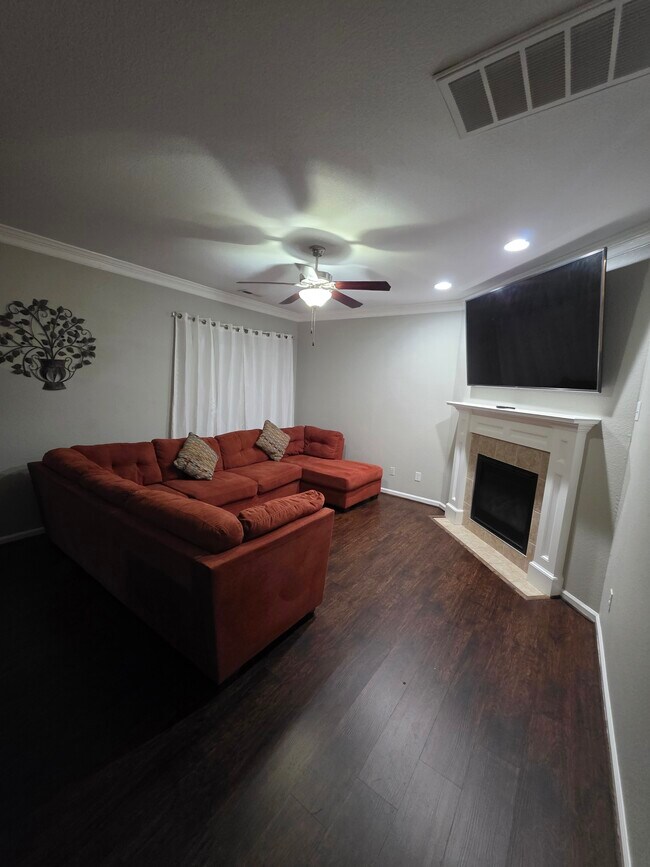 Foto del edificio - 5512 Muth Ct