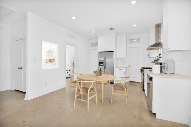 Foto del edificio - 603 Edgewood St