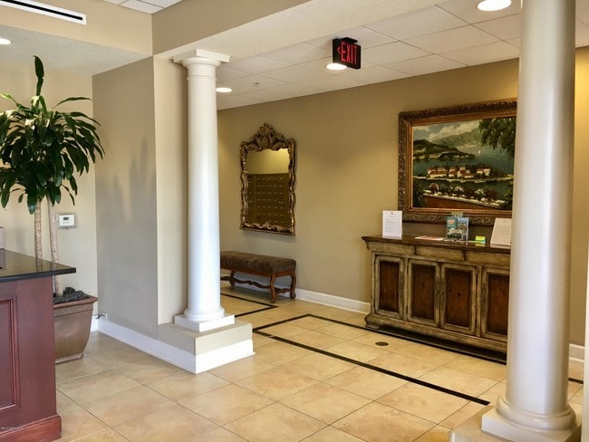 Building Photo - 1478 Riverplace Blvd