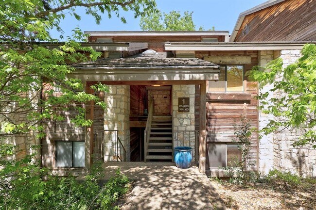 Building Photo - 8200 Neely Dr