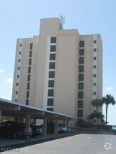 Building Photo - 3300 N Key Dr