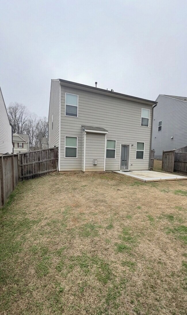 Building Photo - 232 Aimes Dr