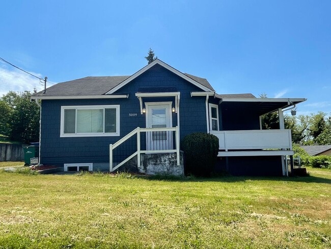 Building Photo - Newly renovated 3bd in South Seattle!