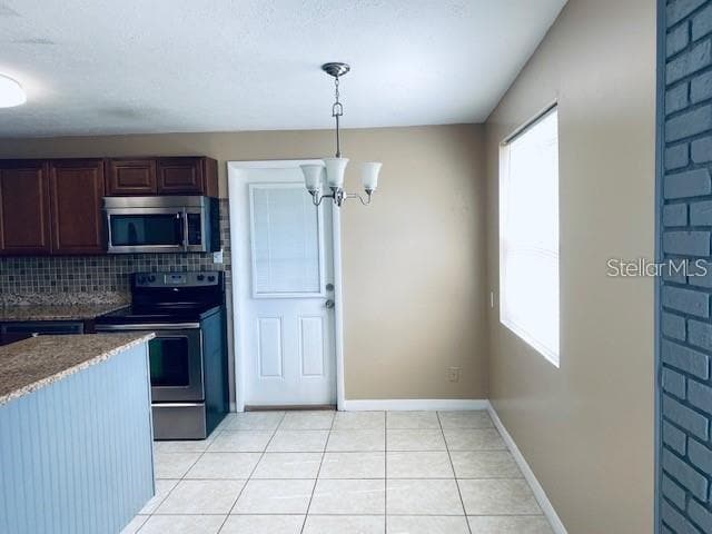 Foto del edificio - 8233 Portulaca Ave