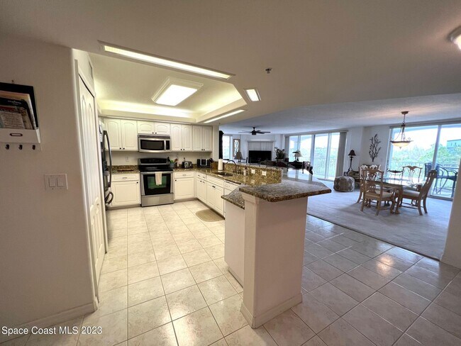 Building Photo - 8935 Puerto Del Rio Dr