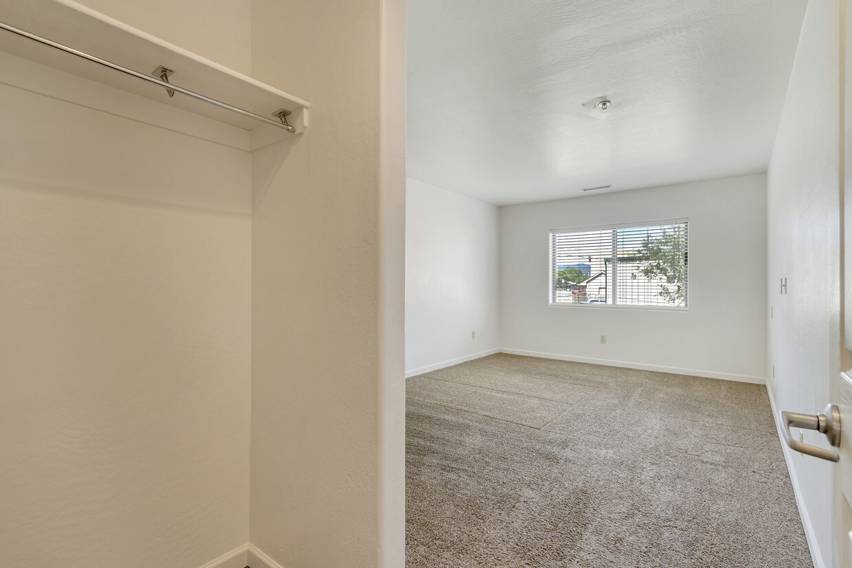 Hillside Creek Apartments 339 N Rush St Prescott, AZ