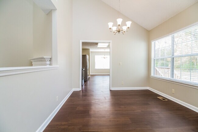 Foto del edificio - 1052 Cedar Creek Village Rd