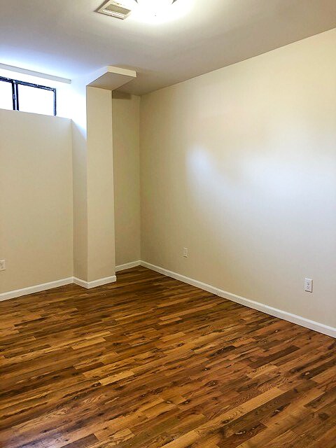 Dormitorio - 213 Broad St