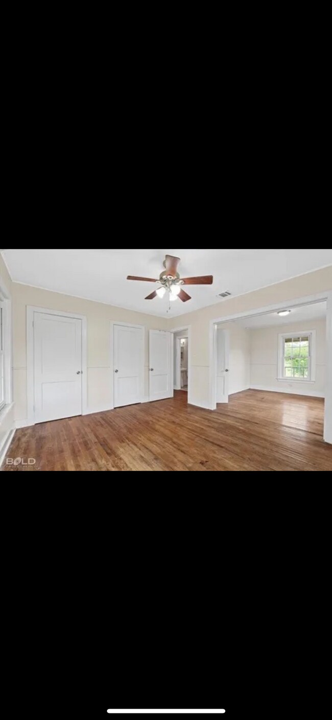 Building Photo - 6893 LA-3