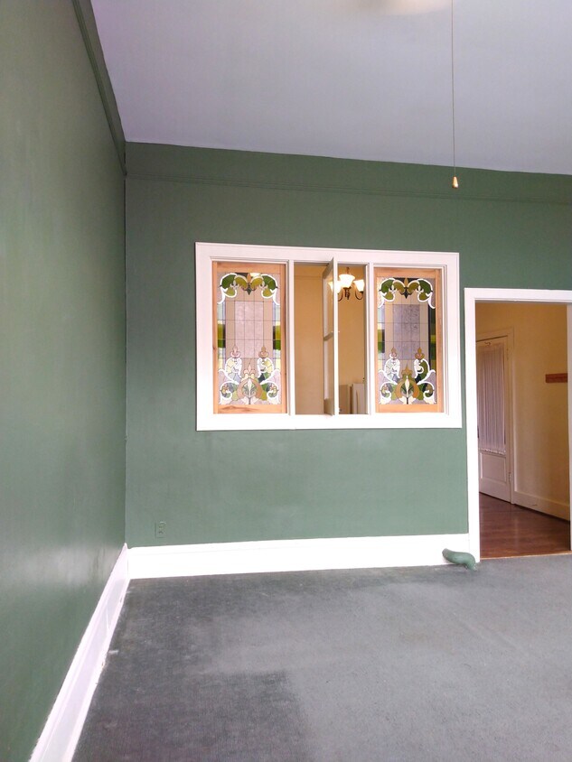 Living Room - 715 5th Ave