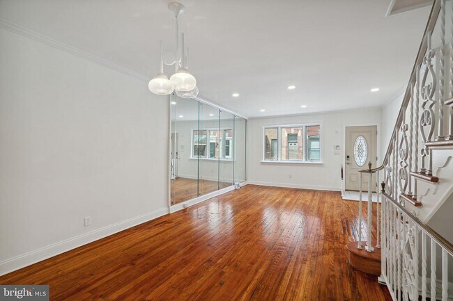 Foto del edificio - 1218 Daly St