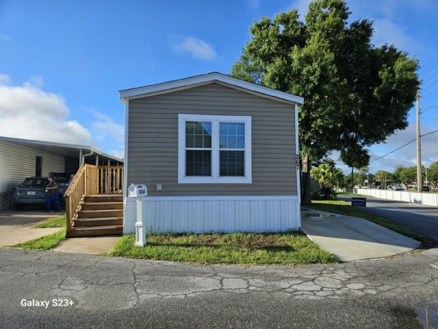 Building Photo - 93267 Circle Dr
