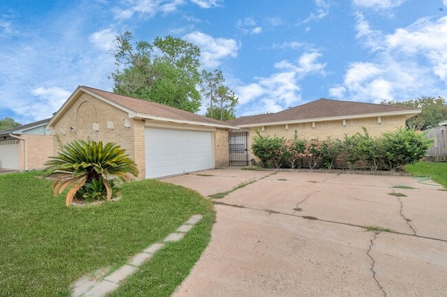 Foto del edificio - 13411 Splintered Oak Dr