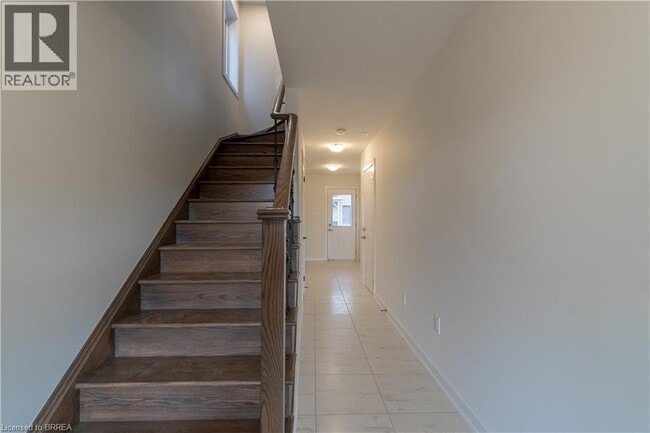 Building Photo - 237 Gillespie Dr