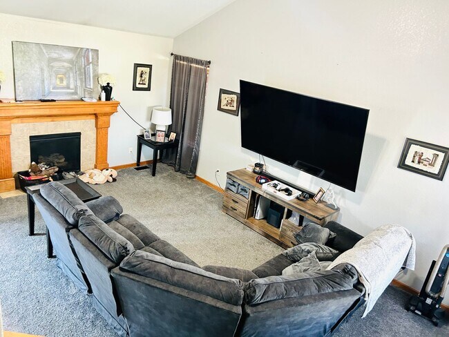 Foto del edificio - Beautiful Single Family Home, Sutter Woods...