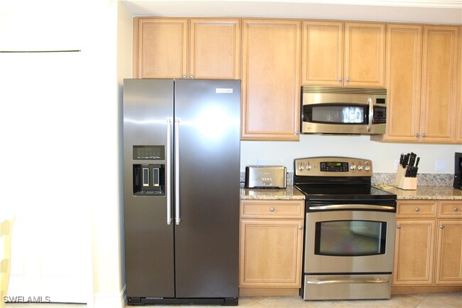 Foto del edificio - 10240 Heritage Bay Blvd
