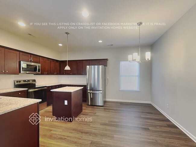 Foto del edificio - 13814 Purple Bloom Ln