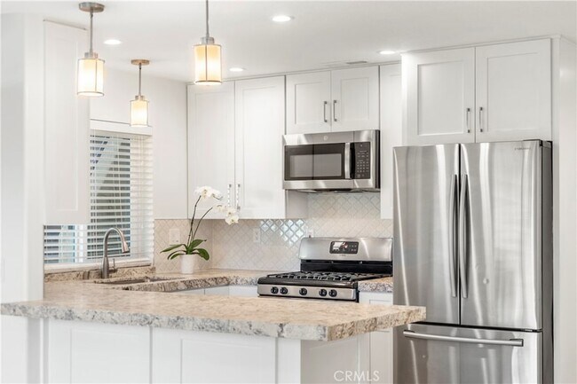 Foto del edificio - 352 Y Pl