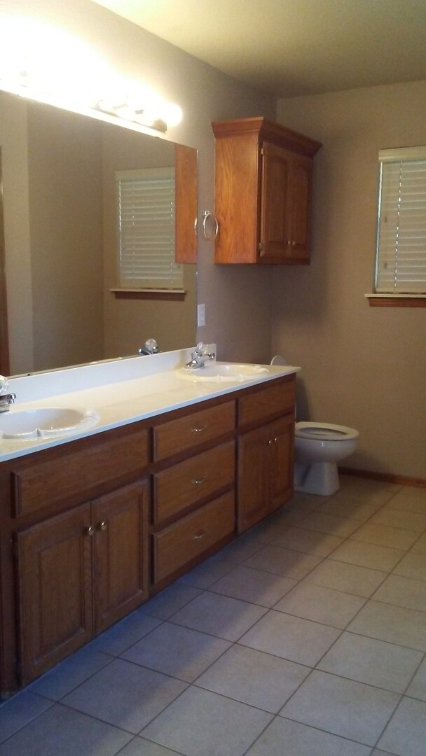 Foto del edificio - 3 bedroom 2 bath home in NW Norman