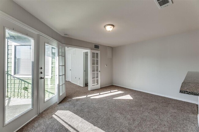 Foto del edificio - 9837 Walnut St