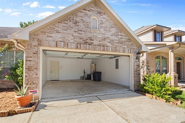 Building Photo - 13415 Highland Park Ct