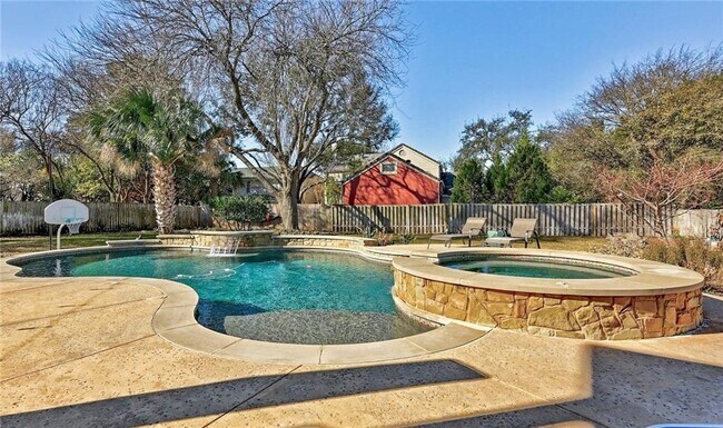 Building Photo - 104 Acapulco Ct