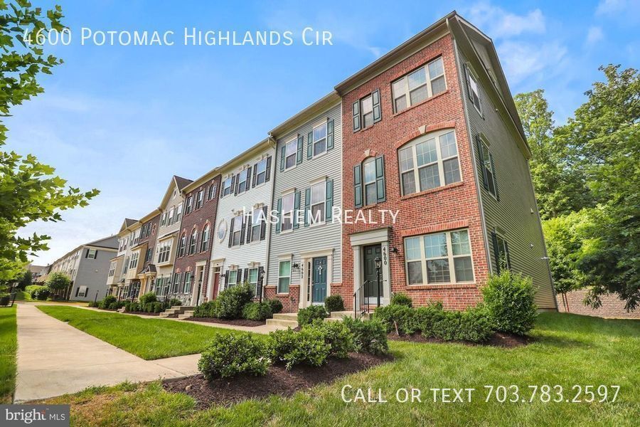 Primary Photo - 4600 Potomac Highlands Cir
