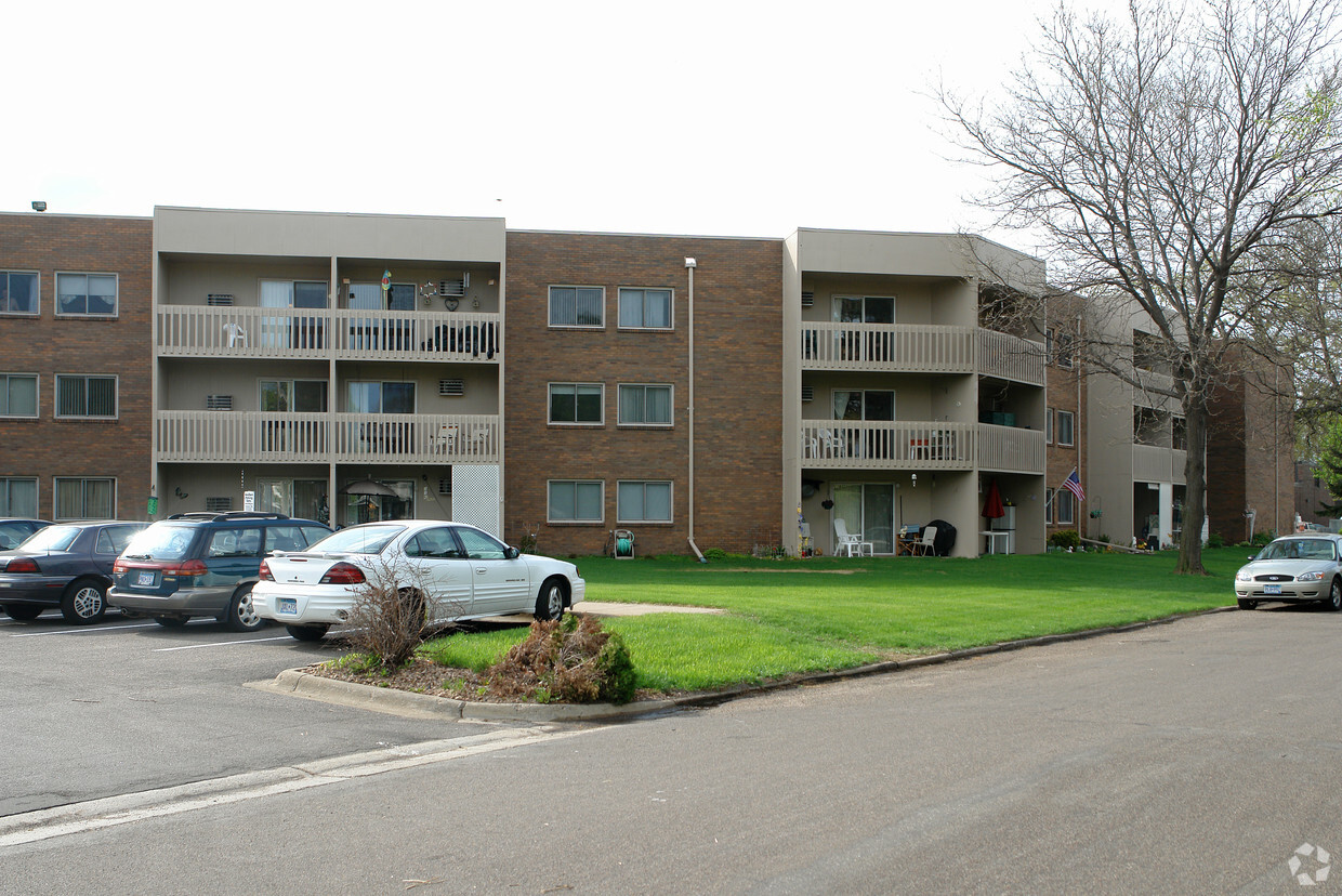 Building Photo - Washington Square Apartments