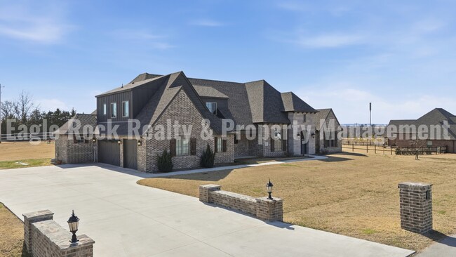 Foto del edificio - Owasso Executive Home for Rent (6beds/3.5baths)