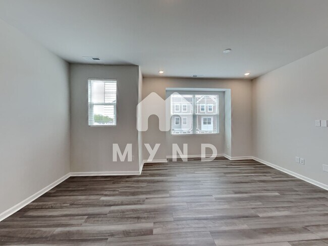 Building Photo - 147 Sweet Lilac Way