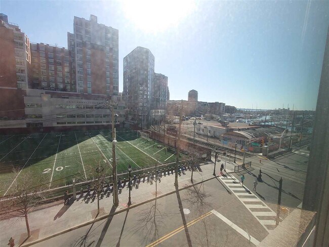 Foto del edificio - 201 LUIS M MARIN Blvd