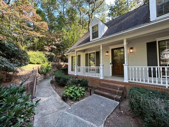 Building Photo - 804 Tulip Poplar Dr