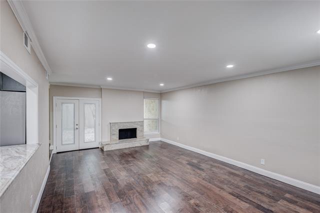 Foto del edificio - 9830 Bent Branch Ln
