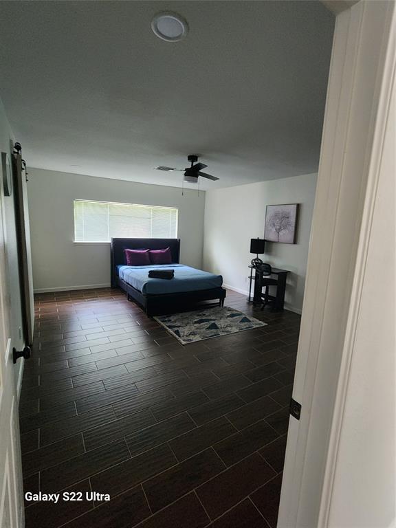 Foto del edificio - 7843 Battleoak Dr